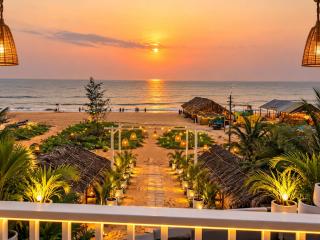 Zac Sunset Beach Resort - 9