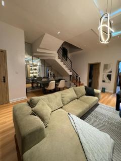 Dexsam's Realtors & shortlet - 7