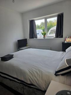 Guest House - 4