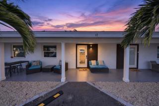 Cozy Cove III 3 min to Beach Sofa Bed - 9