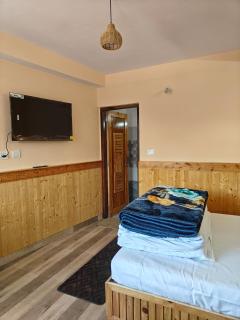 Nivasa Himalayan Homestay - 5