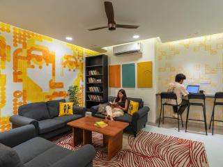 The Hosteller Indore - Indore - 8