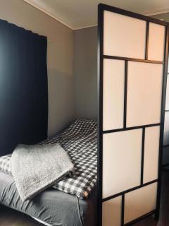 Cozy and centrally located studio apartment in Tomasjord - 3