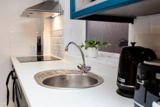 Modern Studio w Free Parking & Wi-Fi Doncaster - 8