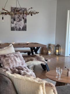 2ndhomes Genuine Lapland Style 3BR City Center Penthouse with Terrace - 8