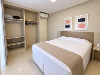 ApartDamani - Aptos por Temporada no Centro de Foz - 6