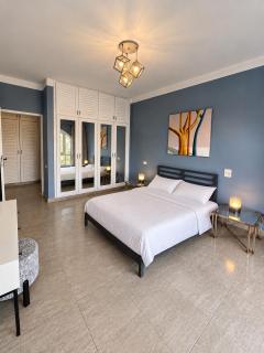 Luxury 4BR Apartment in Sarayat Maadi - 8