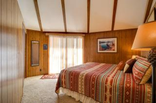 Yurt-style Home with Wraparound Deck SHARC Passes & WiFi - 3