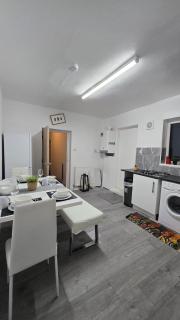 Stylish Newcastle Stay – Kingsley Terrace - 6