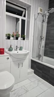 Stylish Newcastle Stay – Kingsley Terrace - 3