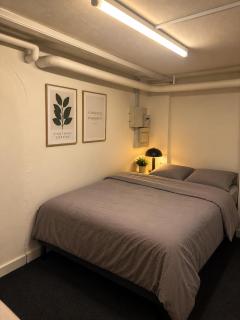 BK - Isolated Room with own Entrance - 1
