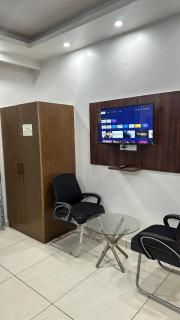 The Cozy Cave l Panoramic Shimla 2 BHK - 4