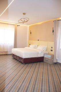The Leishen Hotel - 4