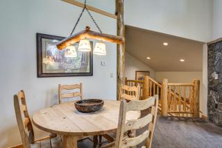Hot Tub & Ski Shuttle: Rustic Breckenridge Retreat - 6