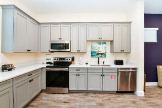Palm Tree Paradise Cottage Near Disney With Margaritaville Resort & Island H20 Waterpark Access - 3087Pi - 3