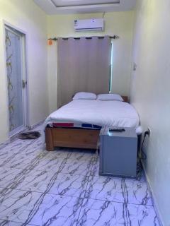 Goldys Guesthouse Ltd - 0