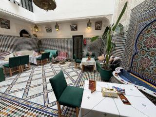 Riad Estella - 1