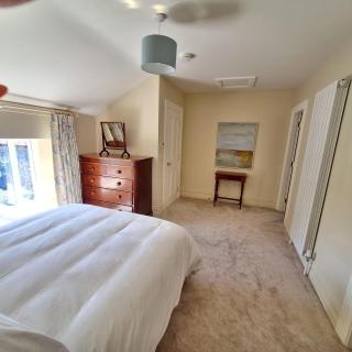 No 2 Coach House - 6
