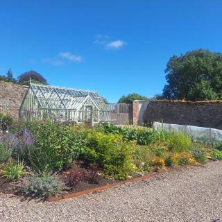 No 2 Coach House - 5