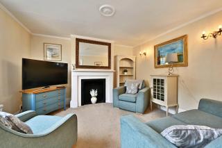 Yew Cottage - 0