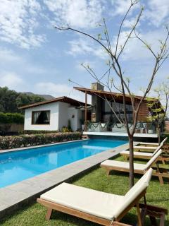 Spacious Cieneguilla Home 4BR with Pool - 0