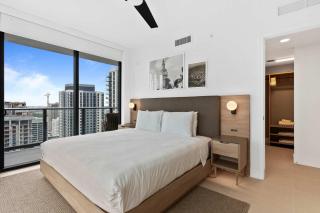 Orange Crush - Resort-Style Amenities & Location - 9