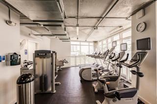 Palm Place Heart of Miami with Parking Pool and Gym - 2