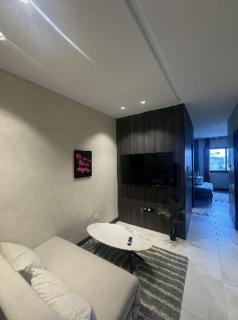 Lensa Home - 0