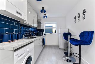 Comfortable and Stylish 1 BR flat - Sleeps 2 - 3
