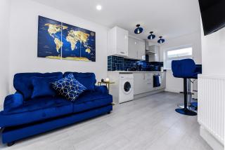 Comfortable and Stylish 1 BR flat - Sleeps 2 - 6