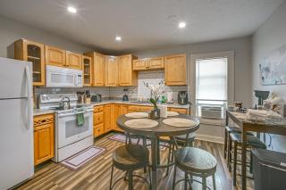 Large Kitchen & Bathroom - Close to Hospital - 3