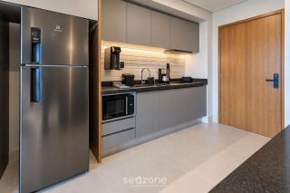 Studio em Cond. c/ Piscina e Vista Cid. AZR1406 - 8