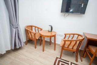 Wooden Haven Hotel - 8