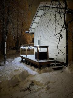A white cottage in the center of Ivalo - 9