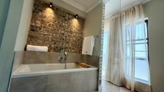 Serene Stay Self Catering - 8