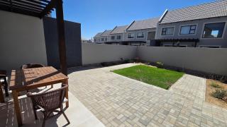 Serene Stay Self Catering - 7