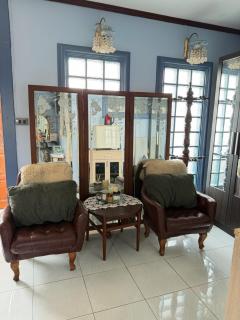 Modern Thai Vintage Place Living - 5