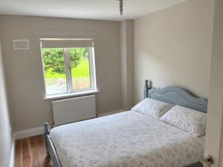 Jim's Cottage - 2