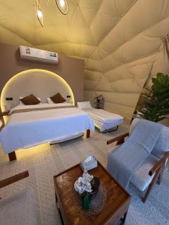 Sunset domes private camp - 0