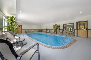 Best Western Plus Whitewater Inn - 3