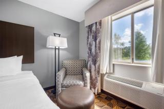Best Western Plus Whitewater Inn - 2