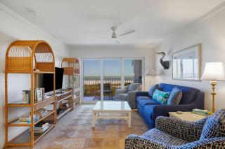 Gorgeous Oceanfront Residence in Exclusive Sanibel Surfside - 4