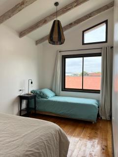 Casa en Laguna de Zapallar a pasos de la playa, recién remodelada - 3