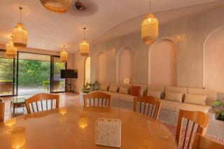 Tivoli House - 2