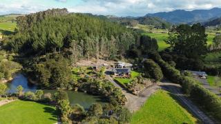 Mill Creek Cottage - Coroglen - 6