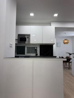 Piso reformado junto al Metro L10 Centro Alcobendas by beBalmy - 6