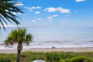 1308 Oceanview Penthouse with Private Beach - 0