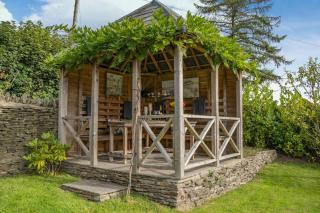 3 Bed in Penpedairheol oc-o46341 - 9