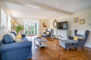 3 Bed in Penpedairheol oc-o46341 - 7