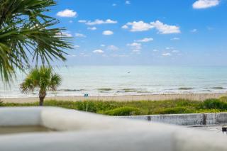 1308 Oceanview Penthouse with Private Beach - 4